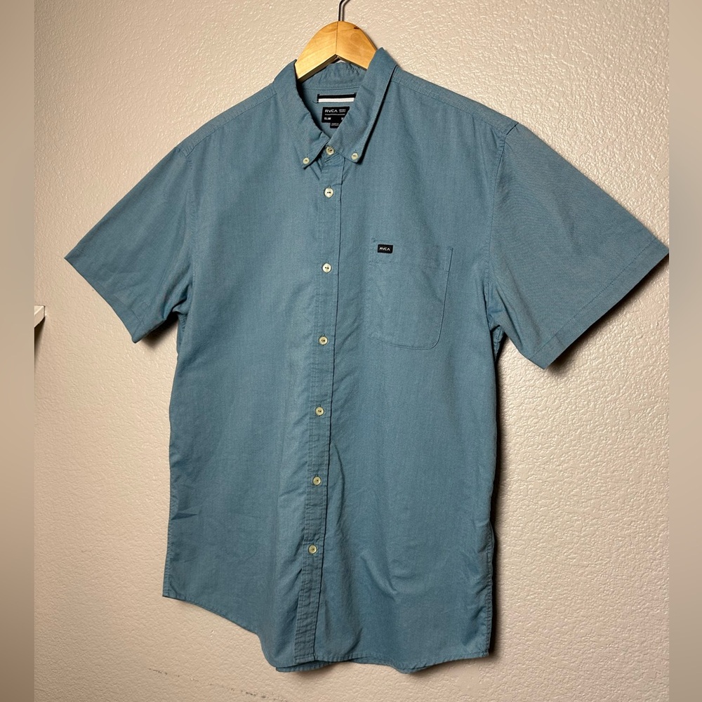 RVCA Blue Casual Button Down Shirt Short Sleeve in size XL Slim